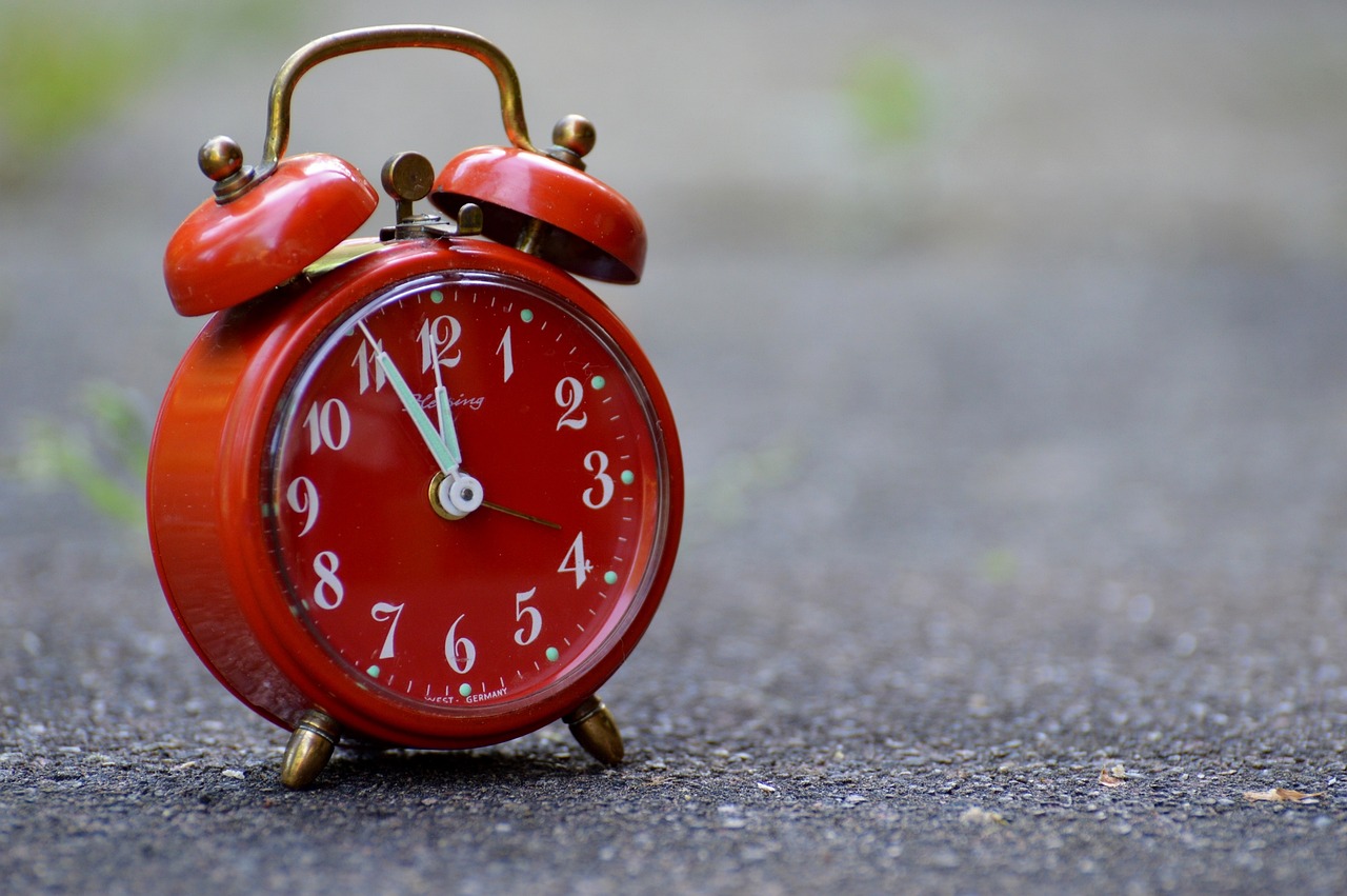 Creating Clock Crafts with your Kids